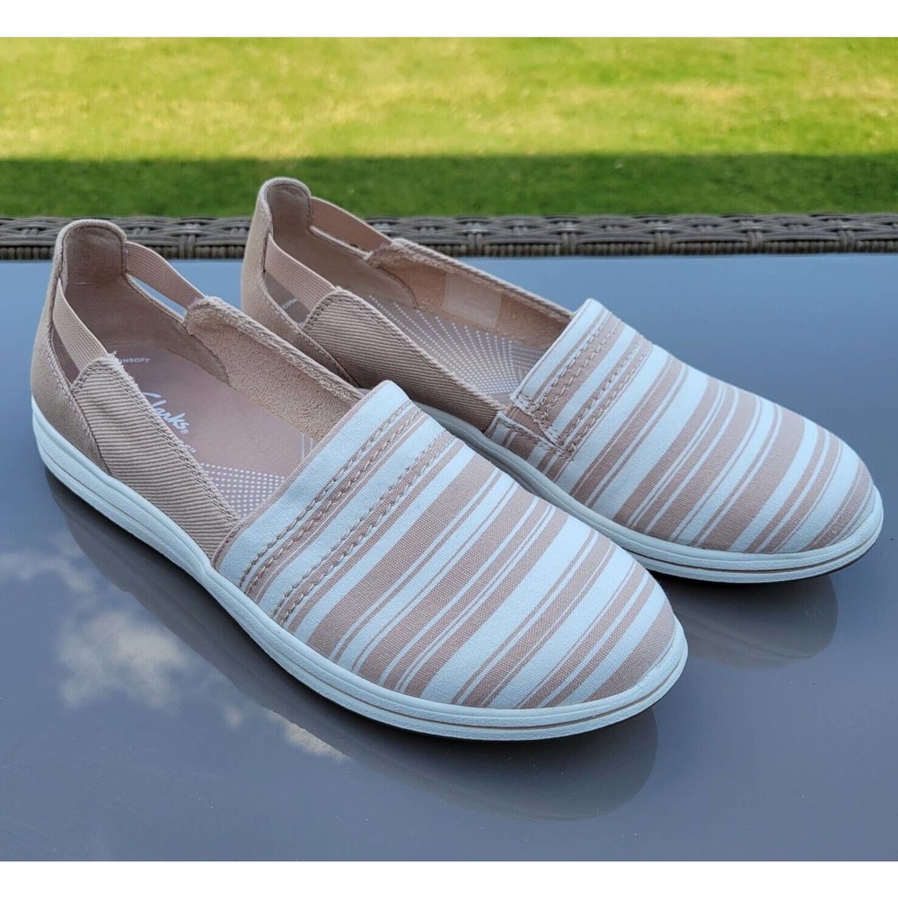 Clarks Breeze size 7 Step Taupe Canvas Fashion Sneakers Taupe Canvas Womens